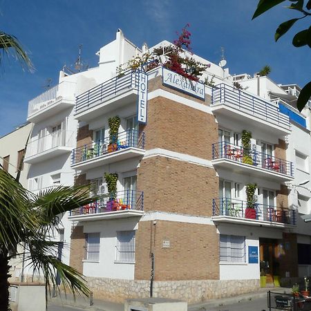 Hotel Alexandra Sitges Exterior photo